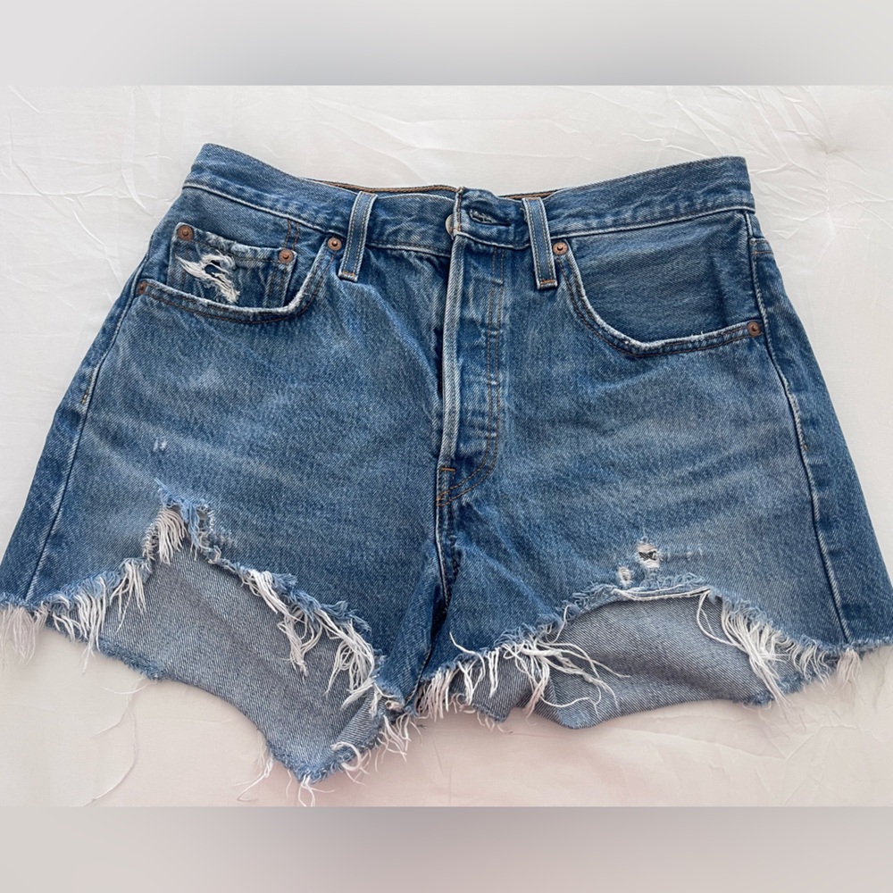 Levi's 501 Blue Jean Shorts- medium wash